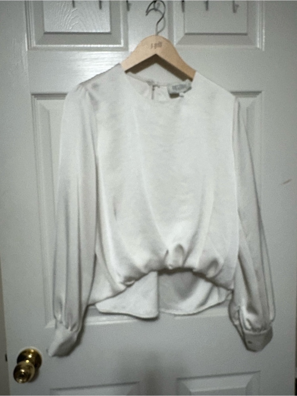 Fifteen Twenty Cream Long-Sleeve Gathered Hem Blouse